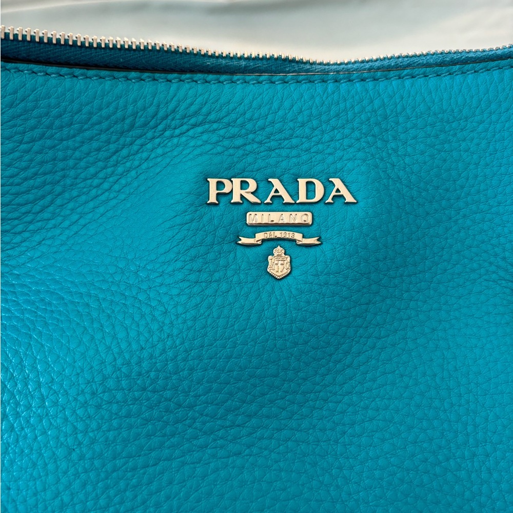 PRADA Shoulder Bag - Picture 4 of 16